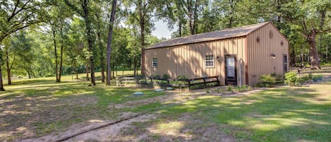 Cottage (2 Bedrooms) | Front of property