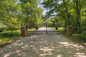 Cottage (2 Bedrooms) | Interior