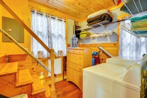 Cottage (3 Bedrooms) | Interior