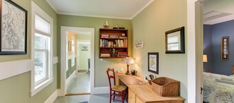 Pet-friendly Maine Cottage By Northern Bay