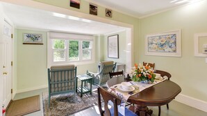 Cottage (1 Bedroom) | Interior