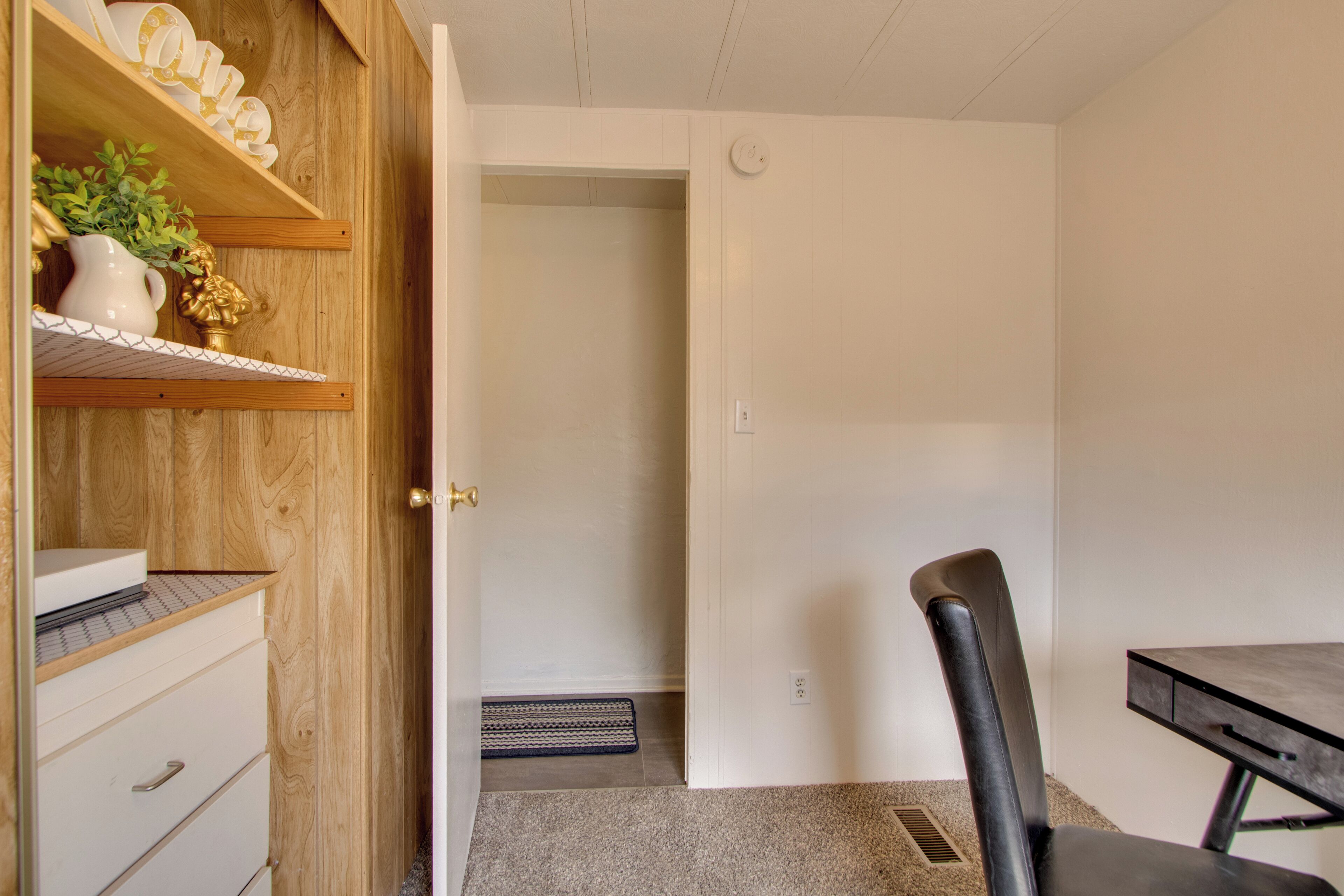 House (1 Bedroom) | Interior