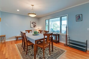 Interior - Lakefront Canandaigua Home w/ Dock & Kayak! (Canandaigua)