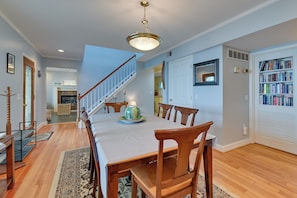 Interior - Lakefront Canandaigua Home w/ Dock & Kayak! (Canandaigua)