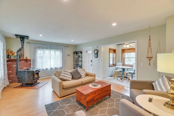 House (3 Bedrooms) | Front of property