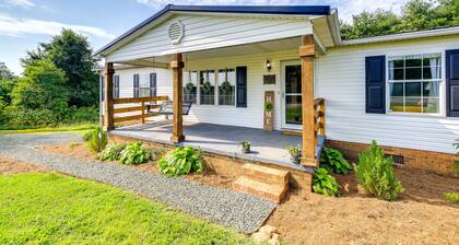 Near Blue Ridge Parkway: Ennice Home w/ Fire Pit