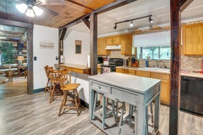 Casa (2 Bedrooms) | Interior