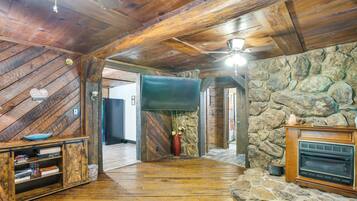 Casa (2 Bedrooms) | Interior