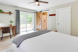 House (5 Bedrooms) | Interior - Pickleball Court & Fire Pit: Milton Cabin! (Milton)