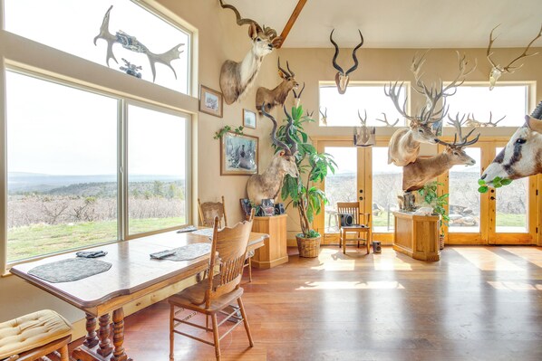 House (3 Bedrooms) | Bahagian dalam