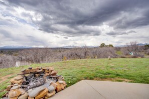 House (3 Bedrooms) | Interior - Norwood Home on 36 Acres: Hunting, Fishing & More! (Norwood)