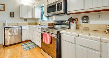 Peaceful Alabama Vacation Rental w/ Large Deck