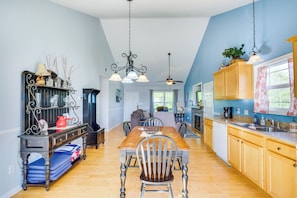 Cottage (2 Bedrooms) | Intérieur