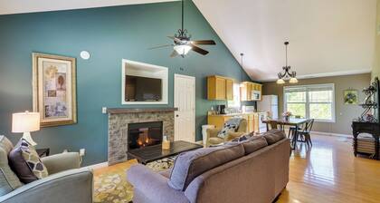 Cozy Resort-style Escape on Taylorsville Lake!