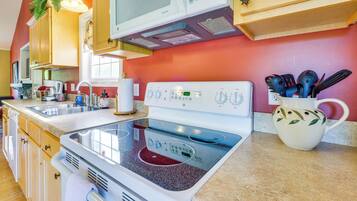 Cottage (2 Bedrooms) | Interior