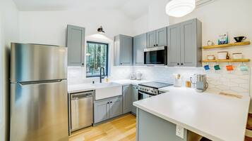 Cottage (1 Bedroom) | Interior