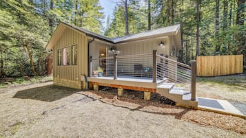 Cottage (1 Bedroom) | Interior