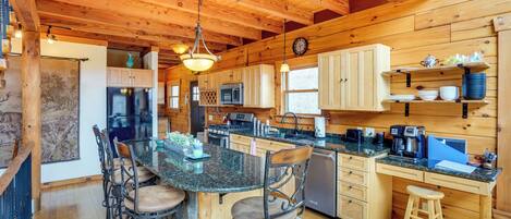 House (4 Bedrooms) | Front of property