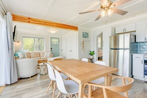 Cottage (3 Bedrooms) | Interior