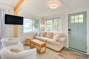 Cottage (3 Bedrooms) | Interior