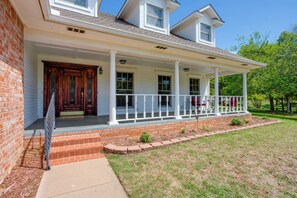 House (4 Bedrooms) | Interior - Home in Cimarron National Golf Club w/ Hot Tub! (Guthrie)