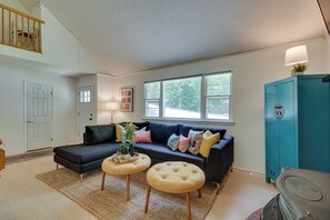 House (4 Bedrooms) | Interior - Maryland Vacation Rental w/ Private Pool & Dock (Lusby)