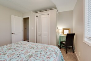 House (4 Bedrooms)