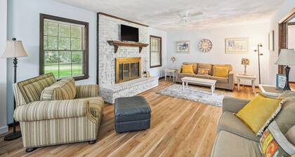 5 Mi to Boardwalk: Myrtle Beach Home Near Golfing