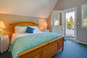 House (3 Bedrooms) | 3 bedrooms, desk, laptop workspace, bed sheets - Washington Vacation Rental w/ Lake Access & Grill! (Washington)