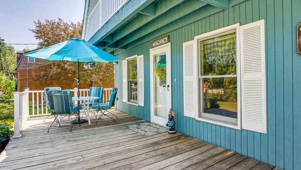 Unclassified image, 1 of 29, button - Washington Vacation Rental w/ Lake Access & Grill! (Washington)