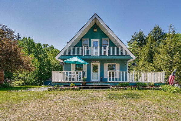 Exterior - Washington Vacation Rental w/ Lake Access & Grill! (Washington)