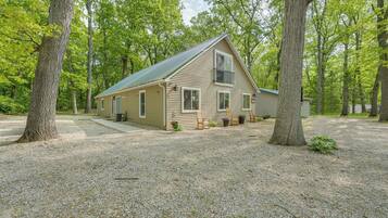 House (Multiple Bedrooms) | Interior