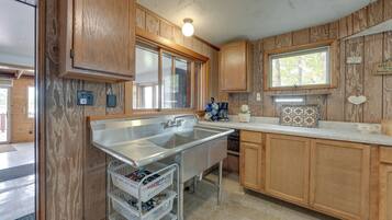 House (Multiple Bedrooms) | Interior