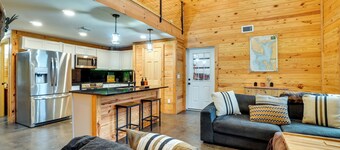 3 Mi to Lake Harney: Home on 6 Acres w/ Fire Pit