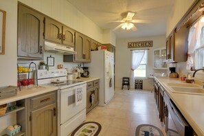 Talo (3 Bedrooms) | Sisätilat