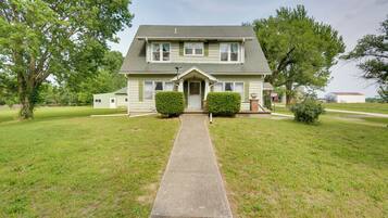 House (3 Bedrooms) | Front of property