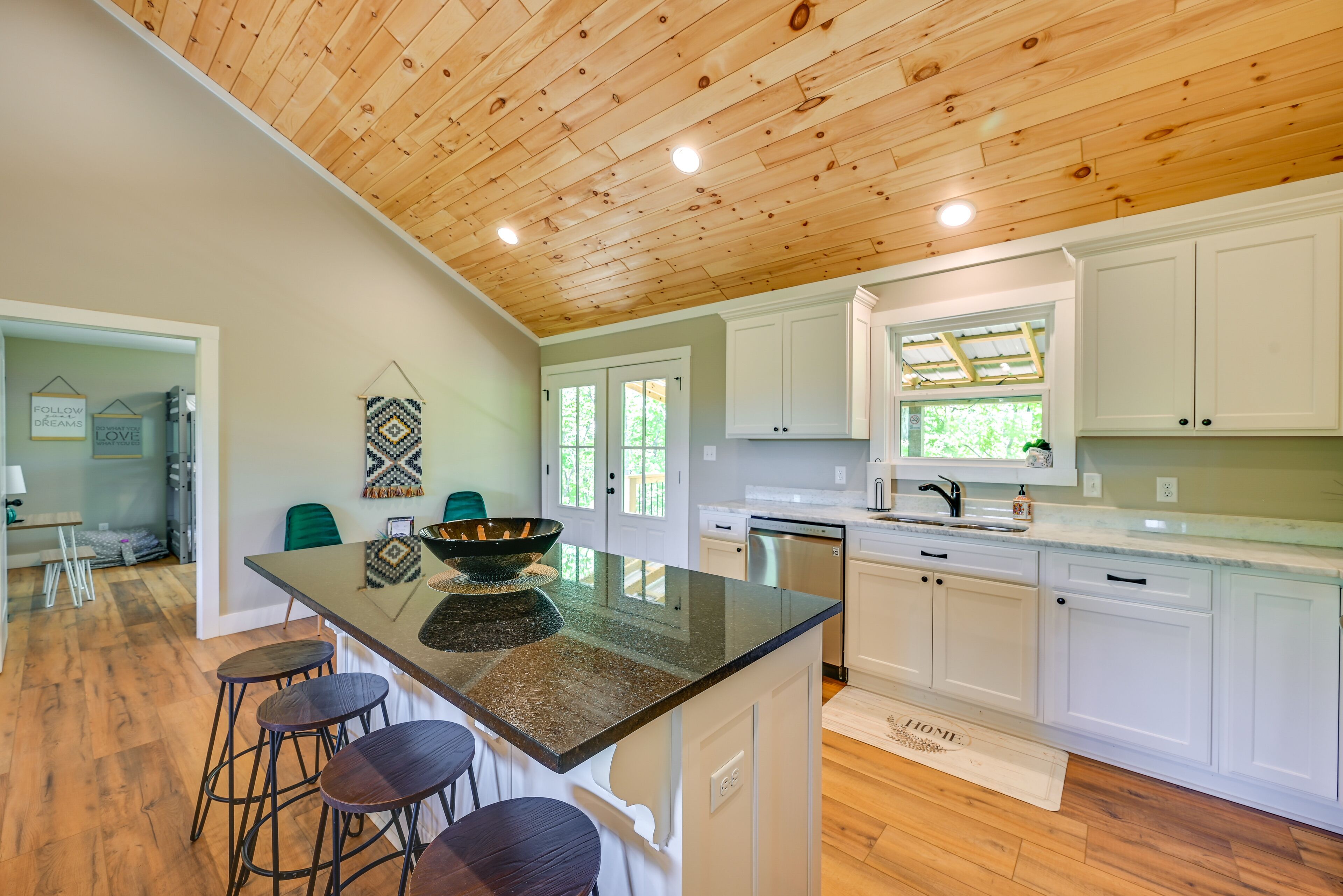 獨棟房屋 (3 Bedrooms) | 私人廚房 | 微波爐、烤箱、爐台、洗碗機