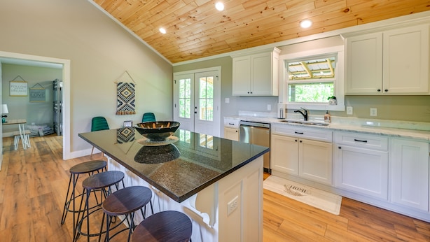 House (3 Bedrooms) | Private kitchen