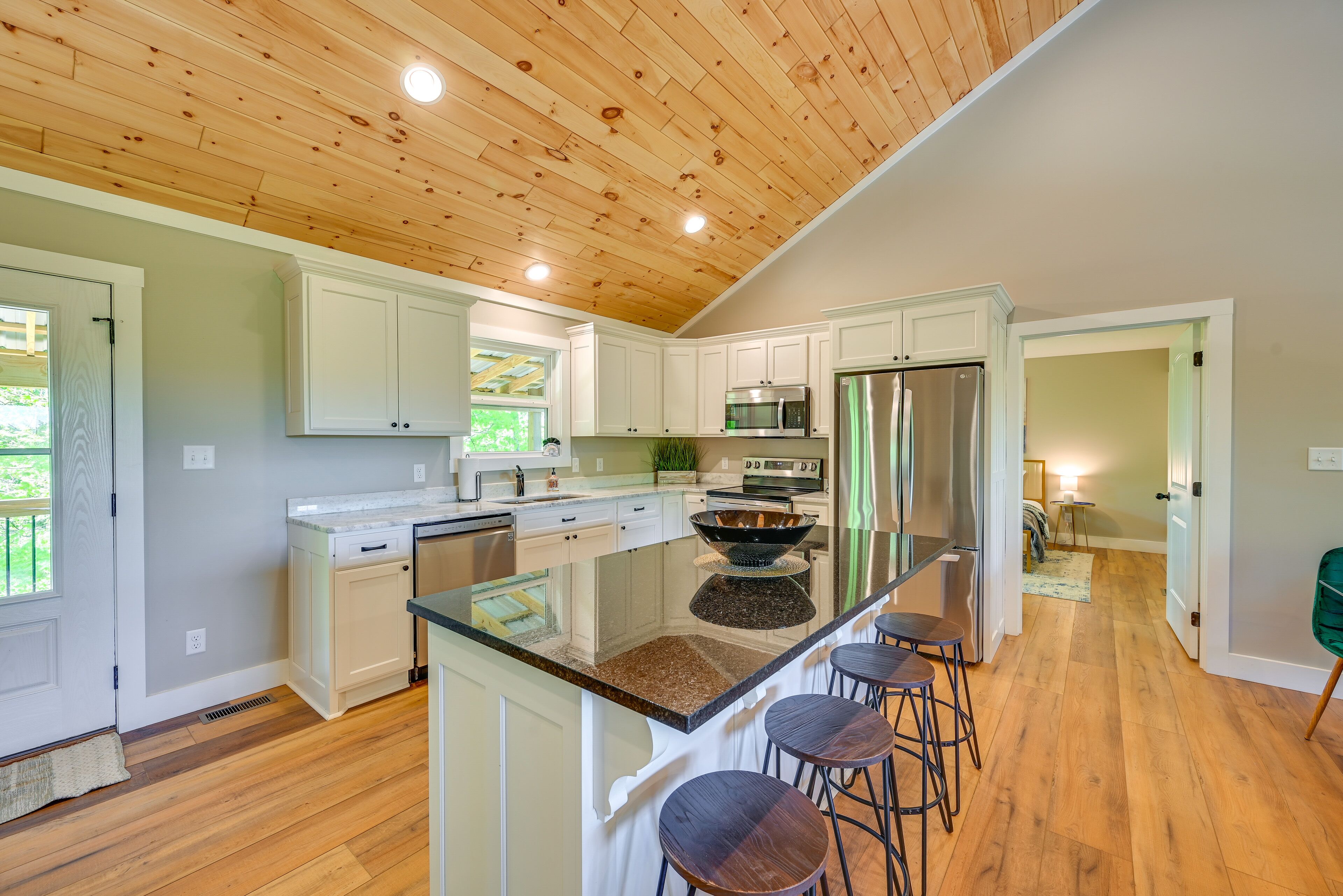 獨棟房屋 (3 Bedrooms) | 私人廚房 | 微波爐、烤箱、爐台、洗碗機