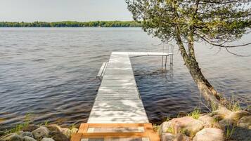 Cottage (2 Bedrooms) | Front of property