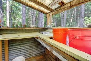 House (2 Bedrooms) | Interior - Pet-friendly Cook Vacation Rental on Battle Lake! (Effie)