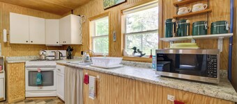 Pet-friendly Cook Vacation Rental on Battle Lake!
