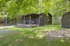 House (1 Bedroom) | Interior - 2 Mi to Green Bank Observatory! Mtn-view Cabin (Green Bank)