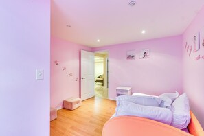 منزل (6 Bedrooms) | المنشأة من الداخل