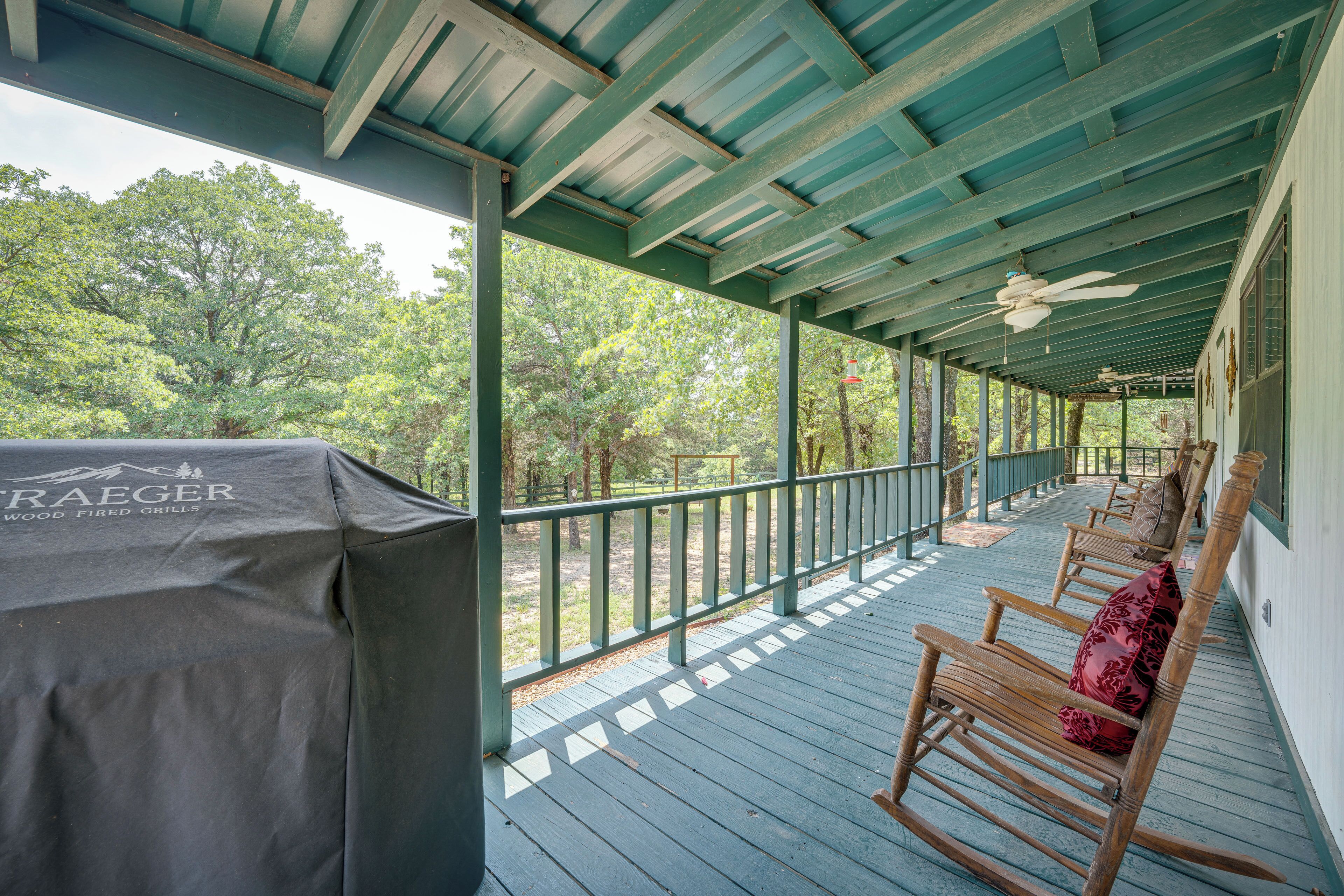 House (4 Bedrooms) | Interior