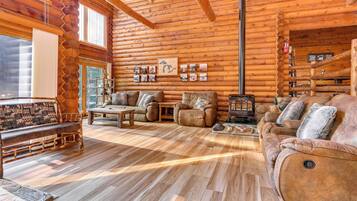 Cottage (4 Bedrooms) | Interior