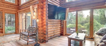 Magical Metamora Cottage w/ Fire Pit, Pond, Deck!