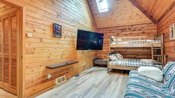 Cottage (4 Bedrooms) | Interior