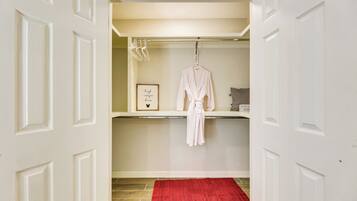 Rumah (3 Bedrooms) | Interior