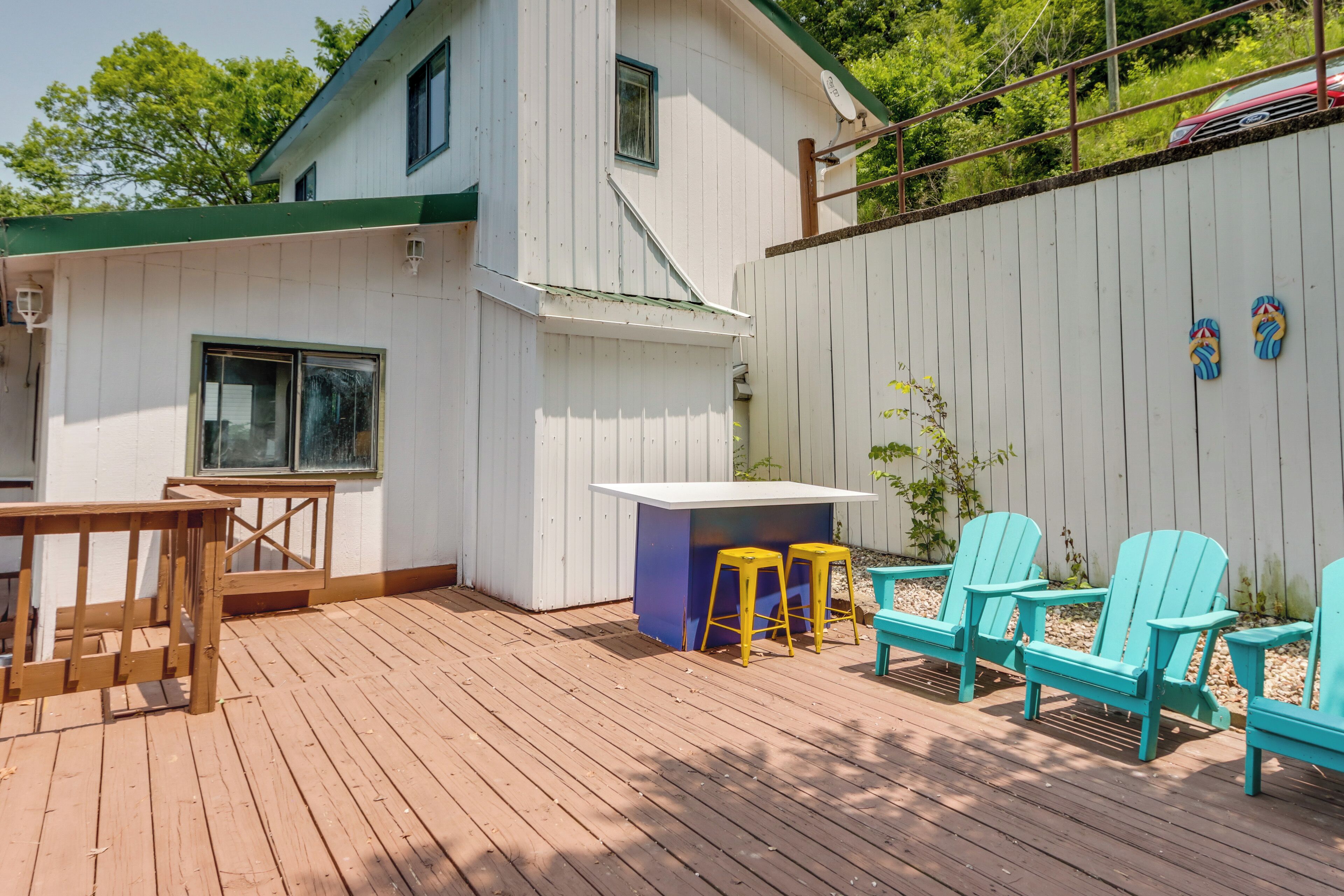 House (3 Bedrooms) | Front of property